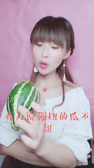 娱乐吃瓜酱暖心视频,温情瞬间，治愈心灵